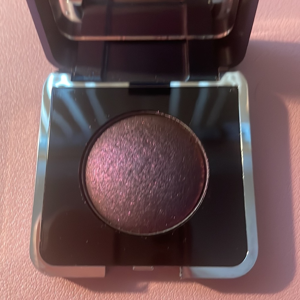 NWOT group of high end cosmetics from Bobbi Brown, Marc Jacobs, BECCA, Clinique - Picture 6 of 16